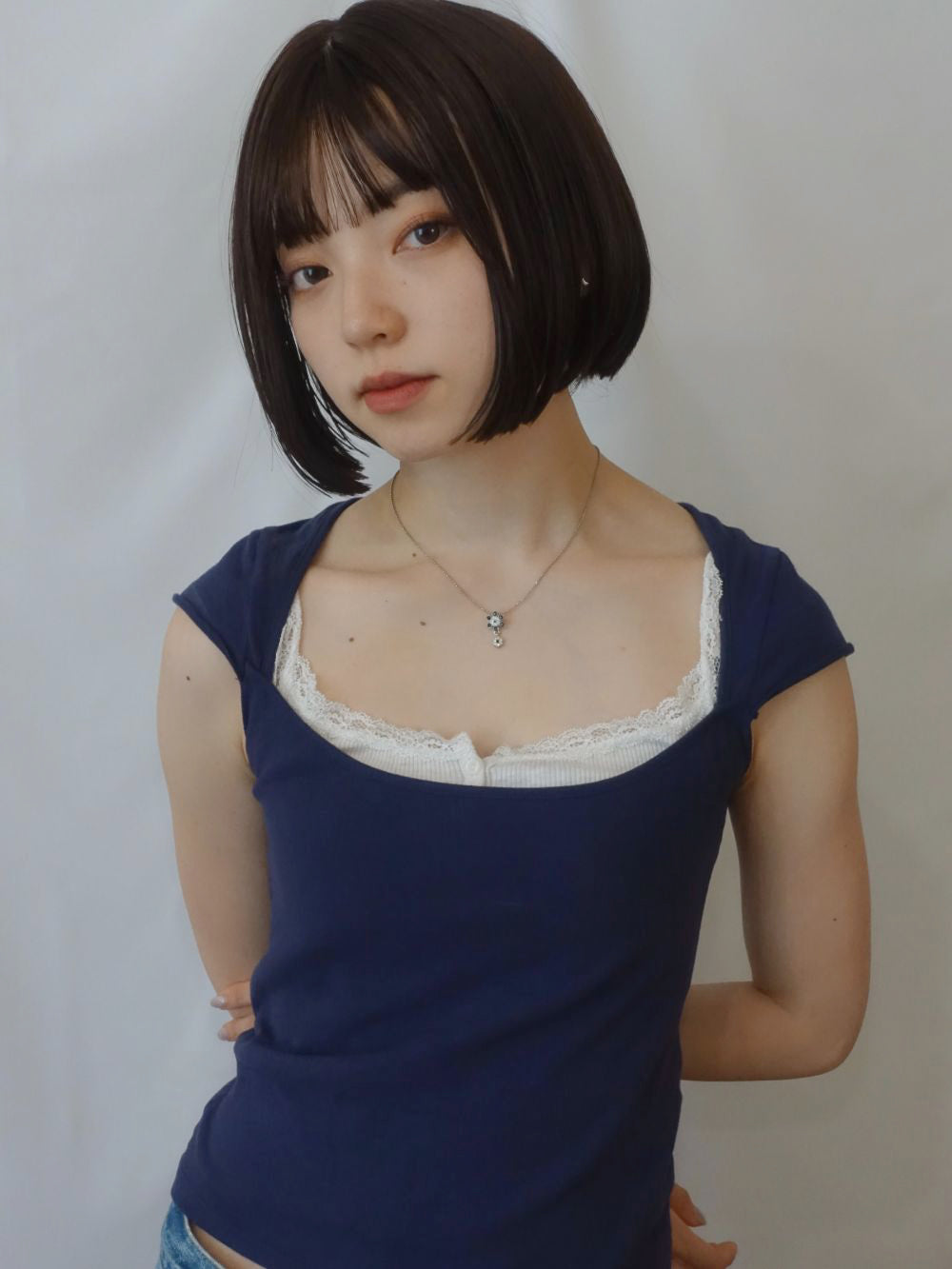 ホリデーシースルーボブ